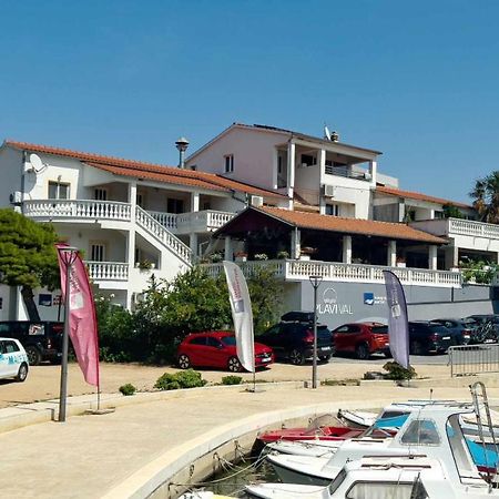 Plavi Val Apartments Tribalj Екстериор снимка