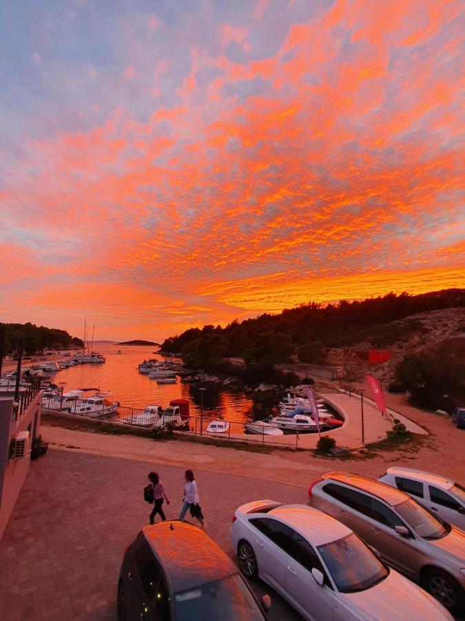 Plavi Val Apartments Tribalj Екстериор снимка