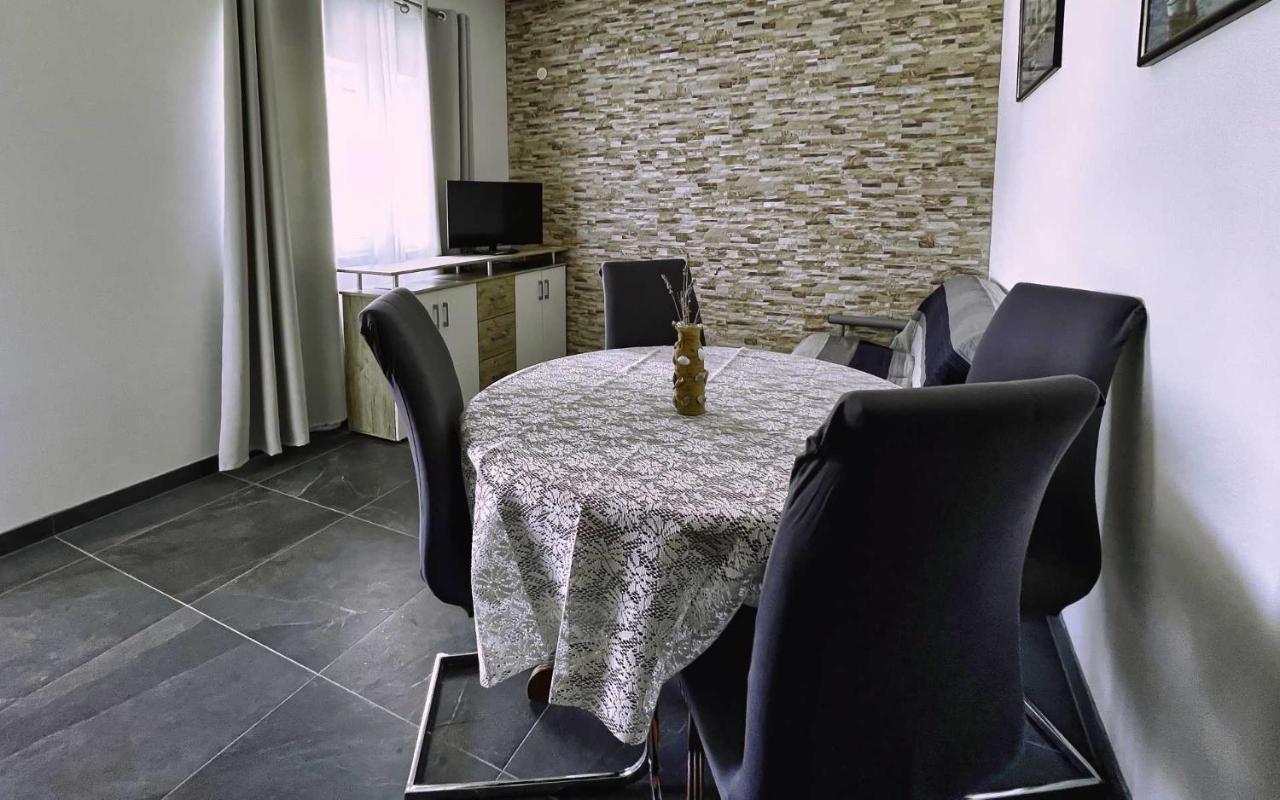 Plavi Val Apartments Tribalj Екстериор снимка