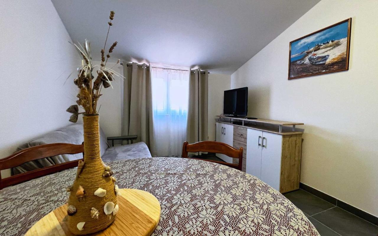 Plavi Val Apartments Tribalj Екстериор снимка