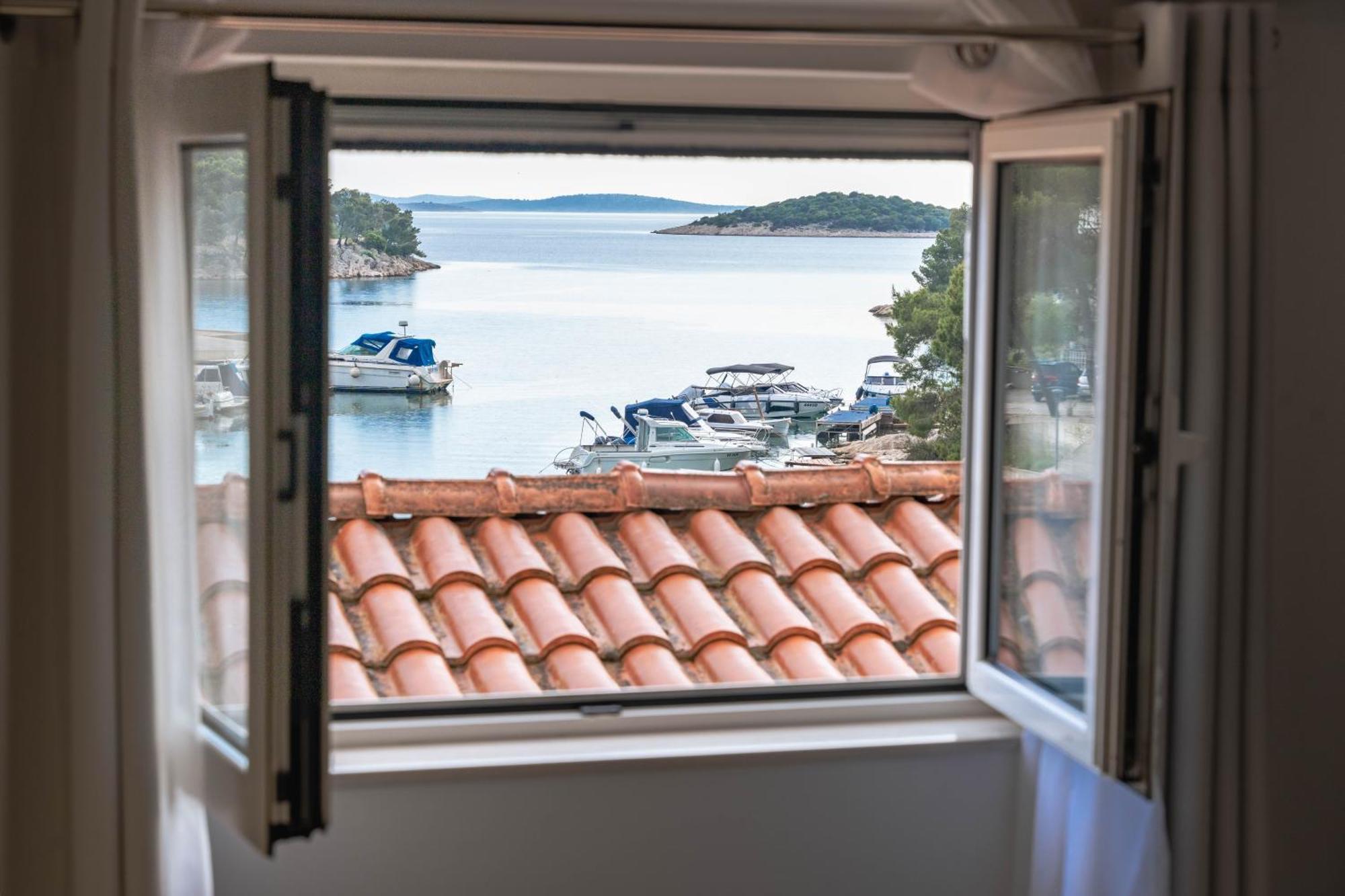 Plavi Val Apartments Tribalj Екстериор снимка